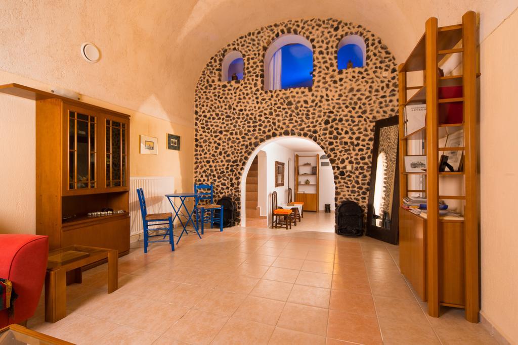 Canava Santino Cave Houses Messaria  Exterior photo
